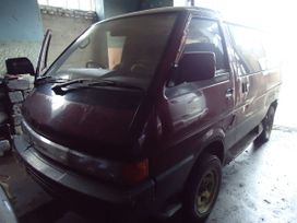    Nissan Largo 1990 , 60000 ,  