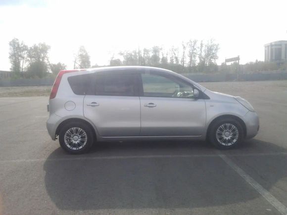  Nissan Note 2006 , 273000 , 