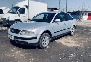  Volkswagen Passat 1999 , 327000 , 