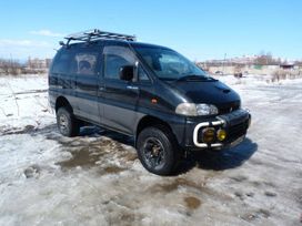    Mitsubishi Delica 1997 , 380000 , 