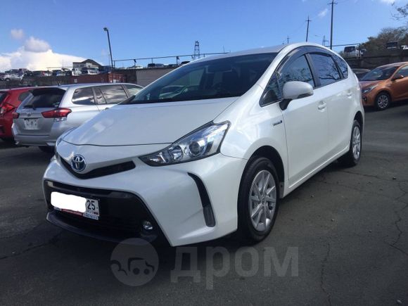    Toyota Prius Alpha 2015 , 1070000 , 