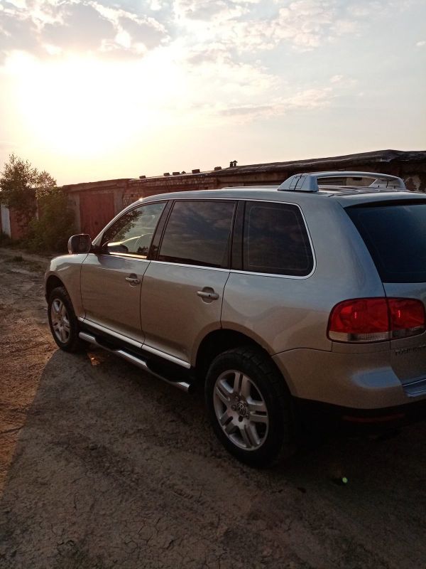 SUV   Volkswagen Touareg 2003 , 275000 , 