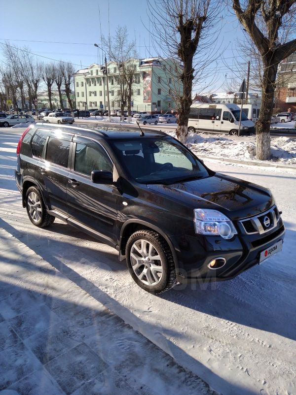 SUV   Nissan X-Trail 2012 , 930000 , -