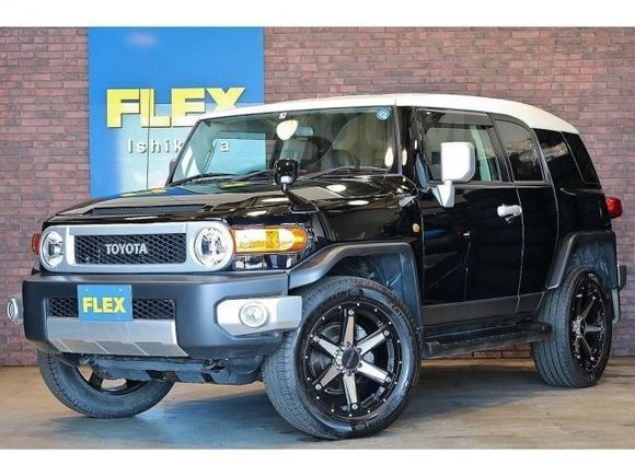 SUV   Toyota FJ Cruiser 2015 , 2375000 , -