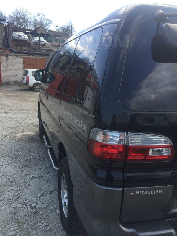    Mitsubishi Delica 2002 , 280000 , 