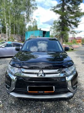 SUV   Mitsubishi Outlander 2018 , 1780000 , 