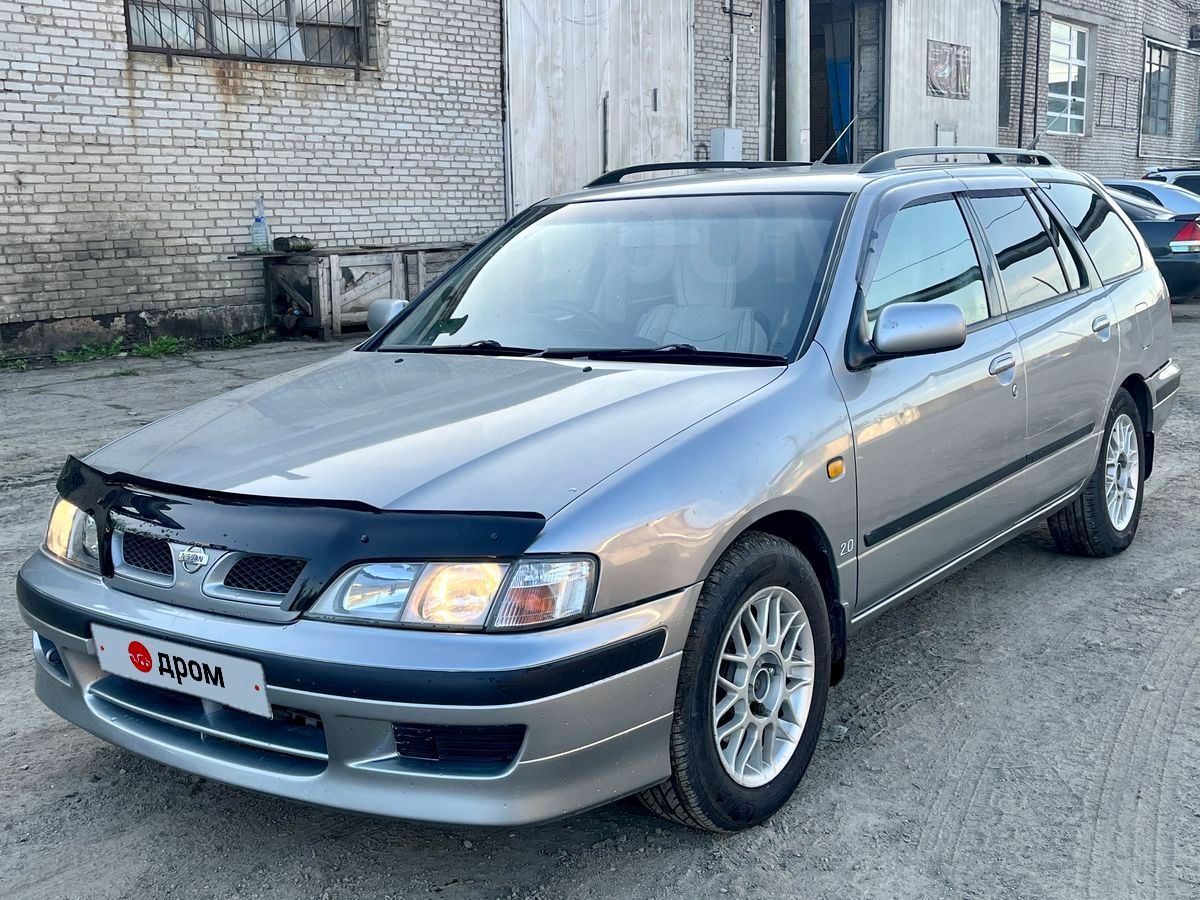 Nissan Primera 1999 год в Красноярске, Недочёты по кузову видны на фото, двигате