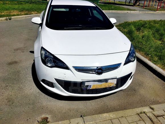  3  Opel Astra GTC 2013 , 570000 , 