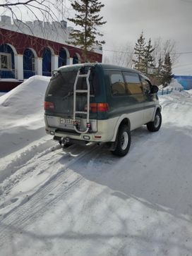    Mitsubishi Delica 1988 , 560000 , 