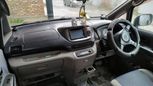    Nissan Serena 1999 , 330000 , 