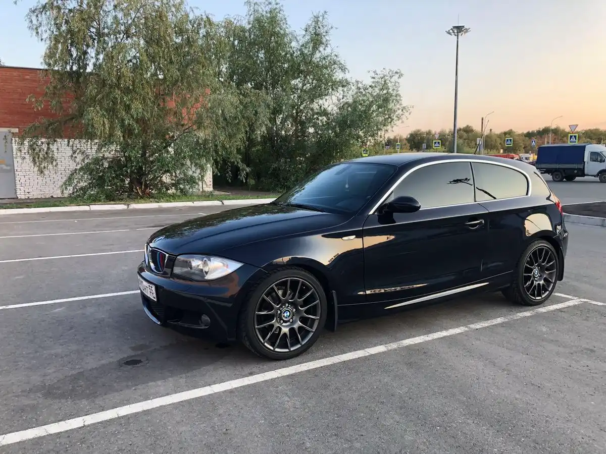   BMW 1-Series 2007     81     Limited Sport Edition  3     729  