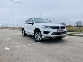 SUV   Volkswagen Touareg 2017 , 3290000 , 