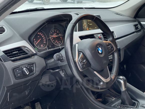 SUV   BMW X1 2016 , 2100000 , 