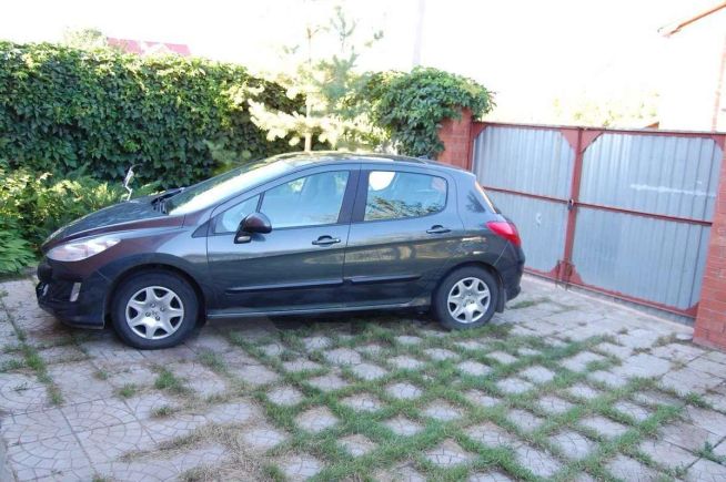  Peugeot 308 2010 , 330000 , -