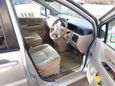    Nissan Liberty 2001 , 280000 , 