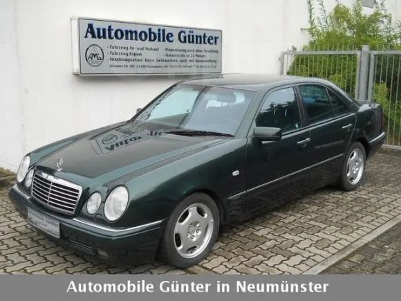  Mercedes-Benz E-Class 1998 , 300000 , 