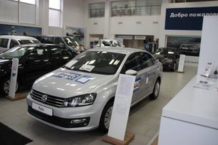  Volkswagen Polo 2015 , 702000 , 