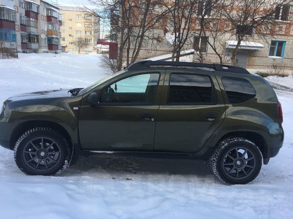SUV   Renault Duster 2018 , 870000 , 