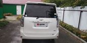    Toyota Voxy 2013 , 1150000 , 