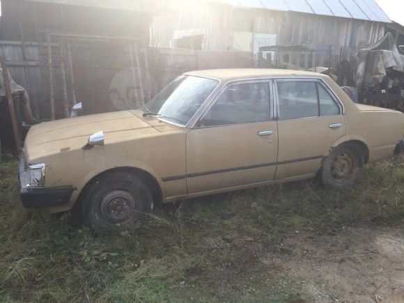  Toyota Corona 1982 , 70000 , 