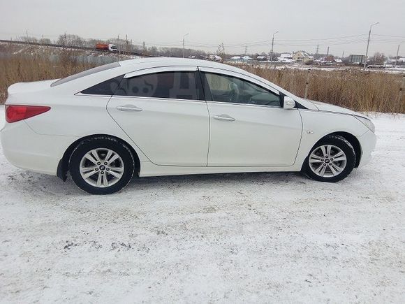  Hyundai Sonata 2011 , 750000 , 