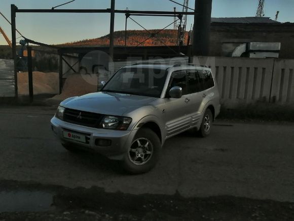 SUV   Mitsubishi Montero 2001 , 450000 , -