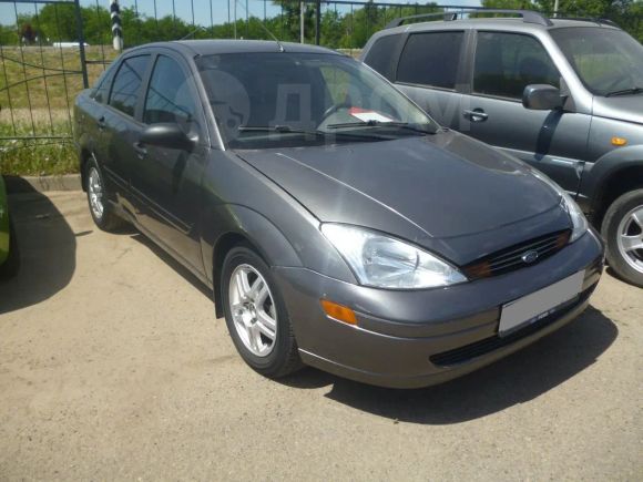  Ford Focus 2003 , 235000 , 