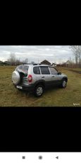 SUV   Chevrolet Niva 2009 , 305000 ,  