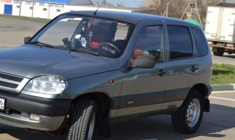 SUV   Chevrolet Niva 2009 , 300000 , 