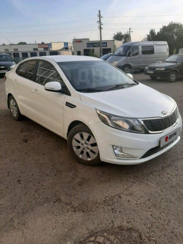  Kia Rio 2013 , 575000 , 