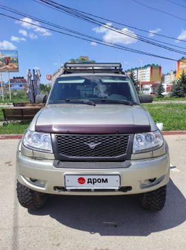 SUV     2014 , 485000 , 