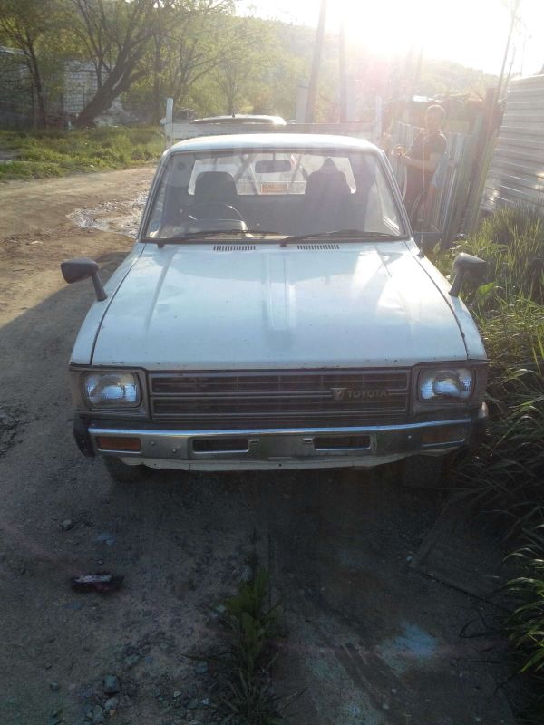  Toyota Hilux 1989 , 60000 ,  