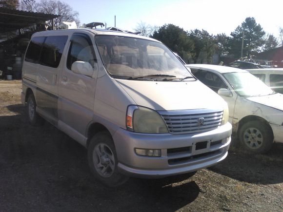    Toyota Touring Hiace 2000 , 450000 ,  