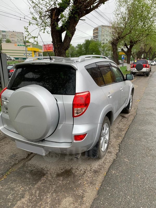 SUV   Toyota RAV4 2008 , 860000 , 