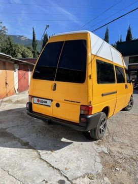    Volkswagen Transporter 1993 , 650000 , 