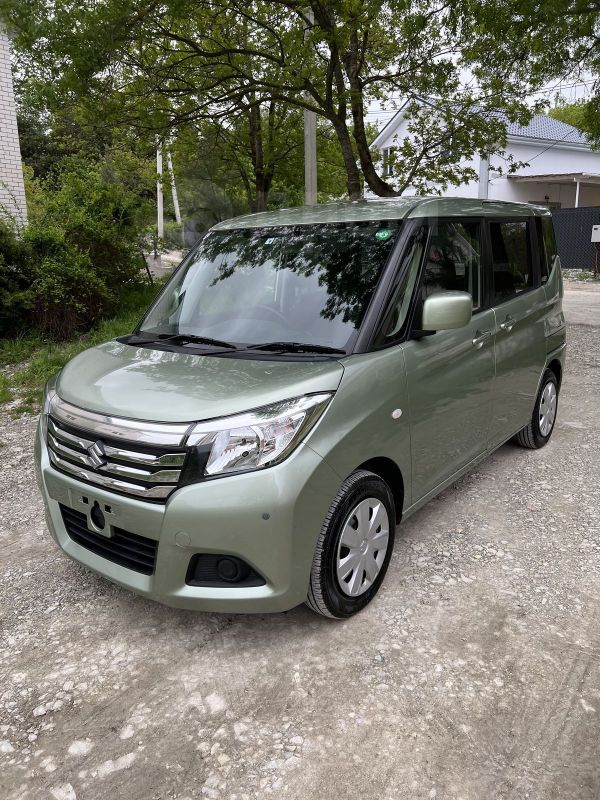  Suzuki Solio 2017 , 915000 , 