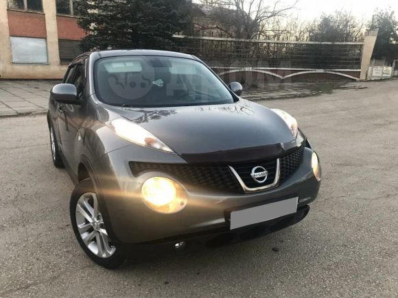 SUV   Nissan Juke 2011 , 600000 , 