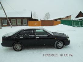  Nissan Bluebird 1999 , 190000 , 