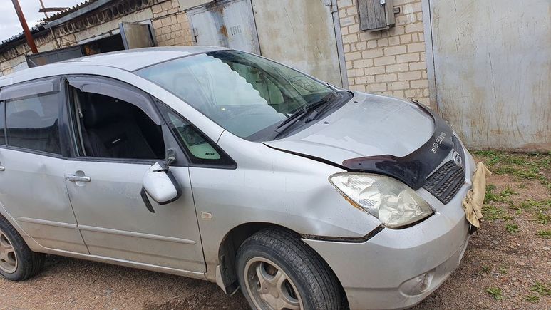    Toyota Corolla Spacio 2001 , 250000 , 