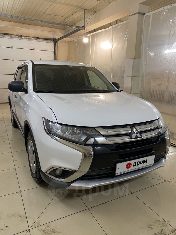 SUV   Mitsubishi Outlander 2016 , 1380000 , 