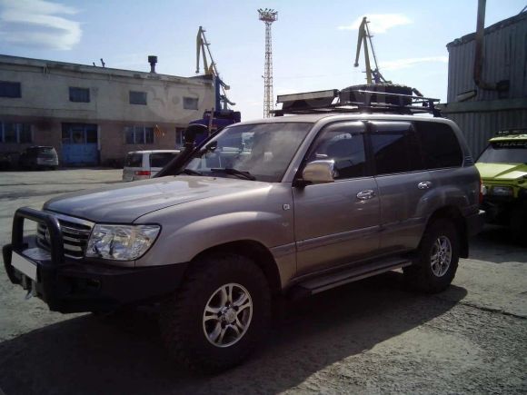 SUV   Toyota Land Cruiser 2005 , 1700000 , -