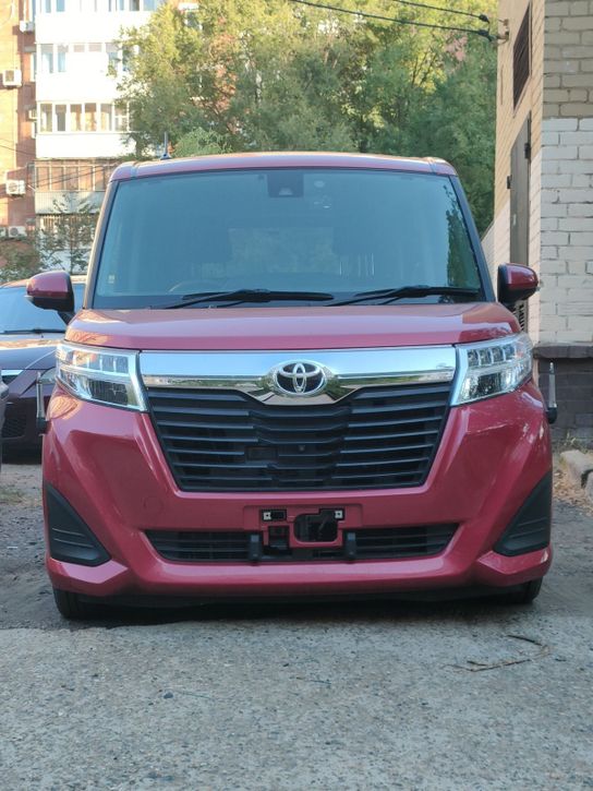 Toyota roomy 2008