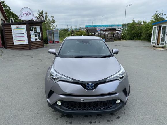 SUV   Toyota C-HR 2018 , 1640000 , 