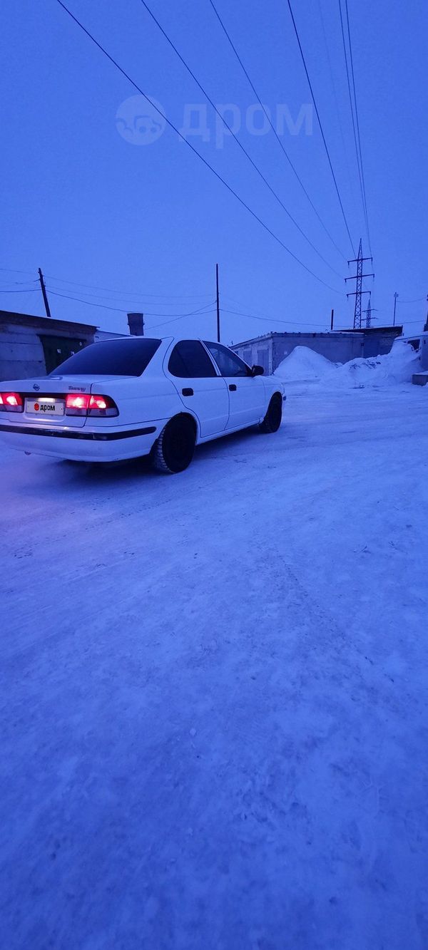  Nissan Sunny 2001 , 135000 , 