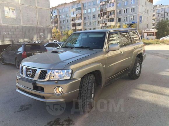 SUV   Nissan Patrol 2007 , 750000 , 