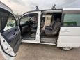    Nissan Serena 2000 , 450000 , -