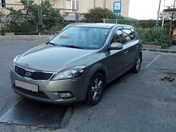  Kia Ceed 2010 , 510000 , 