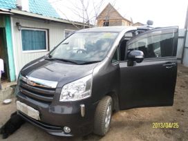    Toyota Noah 2007 , 705000 , -