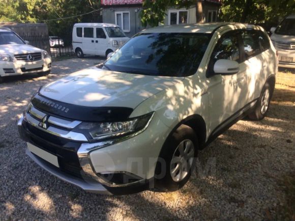 SUV   Mitsubishi Outlander 2016 , 1145000 , 