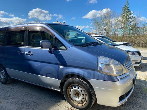    Nissan Serena 2001 , 350000 , 